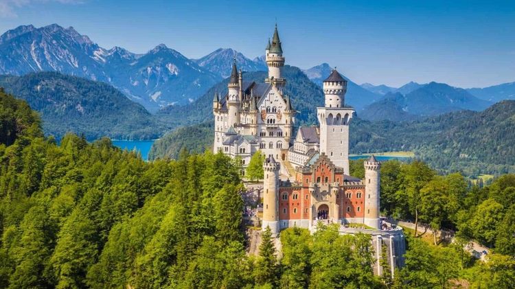 Castillos del Rey Loco y Munich – Especial Septiembre