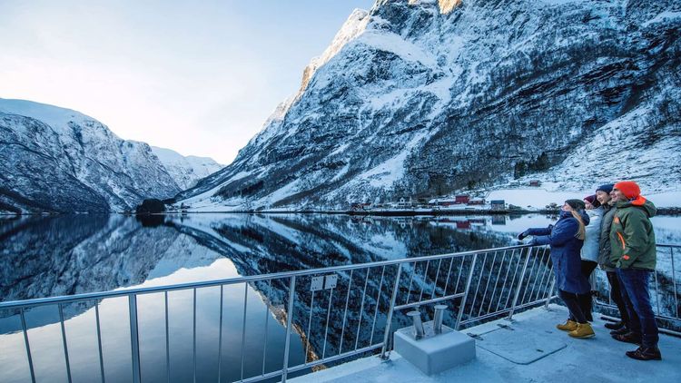 Escapada a los Fiordos Blancos Puente de Diciembre