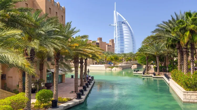 Dubai i Emirats Àrabs Pont de Desembre