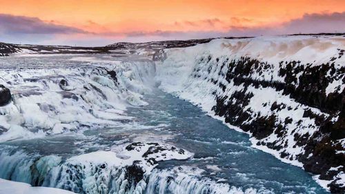Cascada de Godafoss en Invierno, Islandia